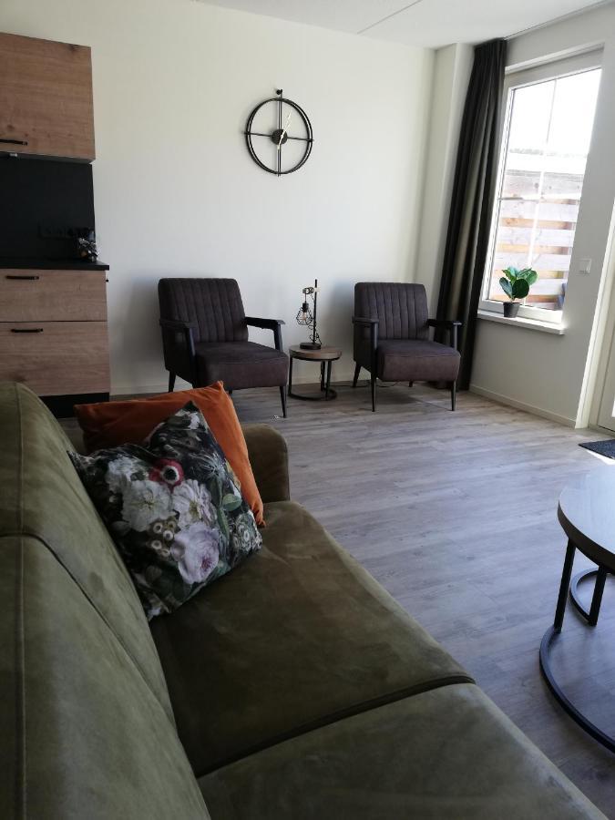 Hooivak Appartement Hollum  Buitenkant foto