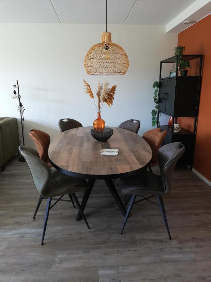 Hooivak Appartement Hollum  Buitenkant foto
